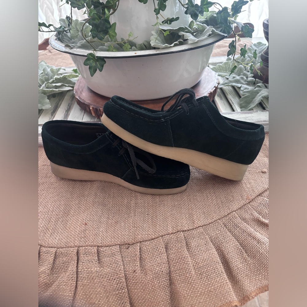 CLARKS COLLECTION BLACK WALLABEE